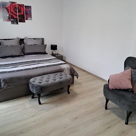 Апаратамент Deluxe1 Apartment Св. Св. Константин и Елена Екстериор снимка