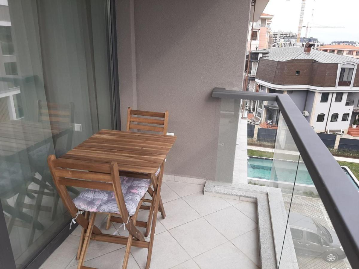 Апаратамент Deluxe1 Apartment Св. Св. Константин и Елена Екстериор снимка