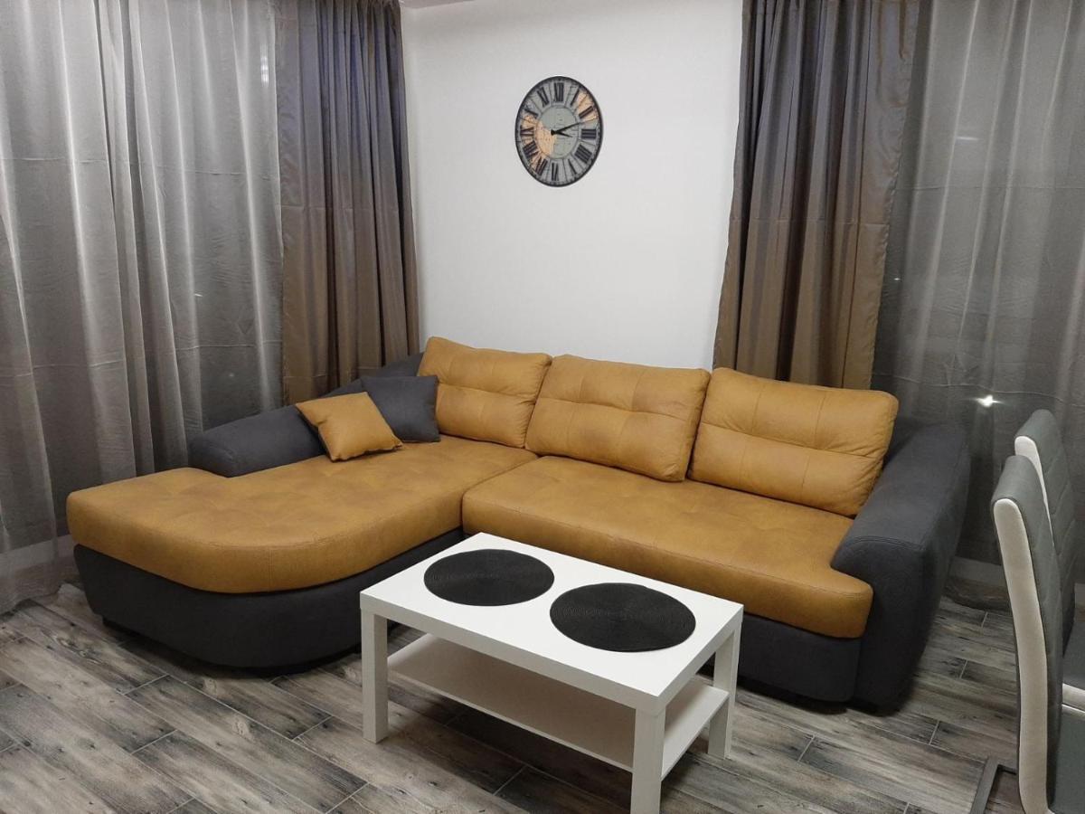Апаратамент Deluxe1 Apartment Св. Св. Константин и Елена Екстериор снимка