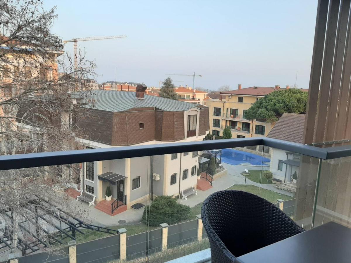Апаратамент Deluxe1 Apartment Св. Св. Константин и Елена Екстериор снимка