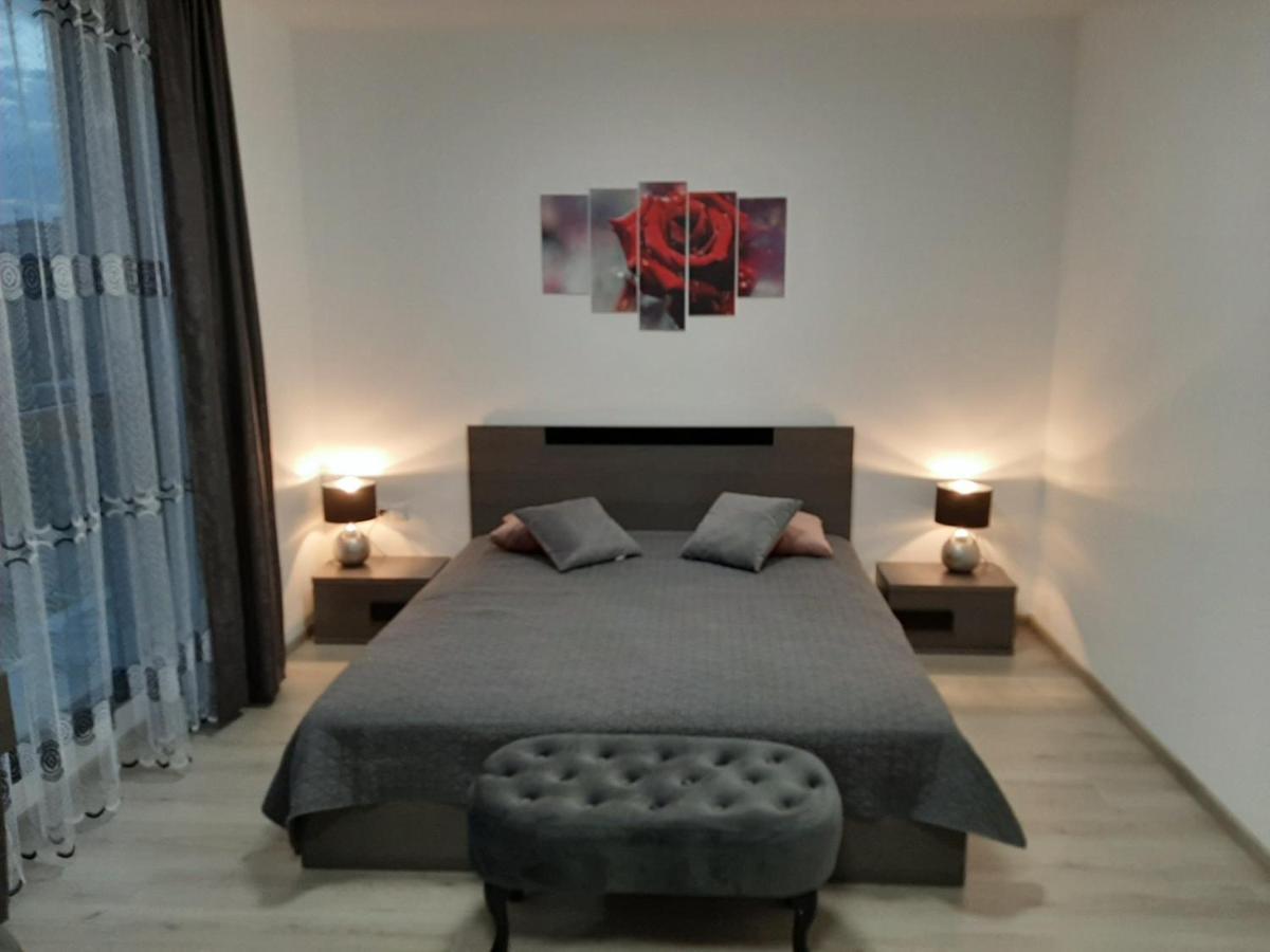 Апаратамент Deluxe1 Apartment Св. Св. Константин и Елена Екстериор снимка