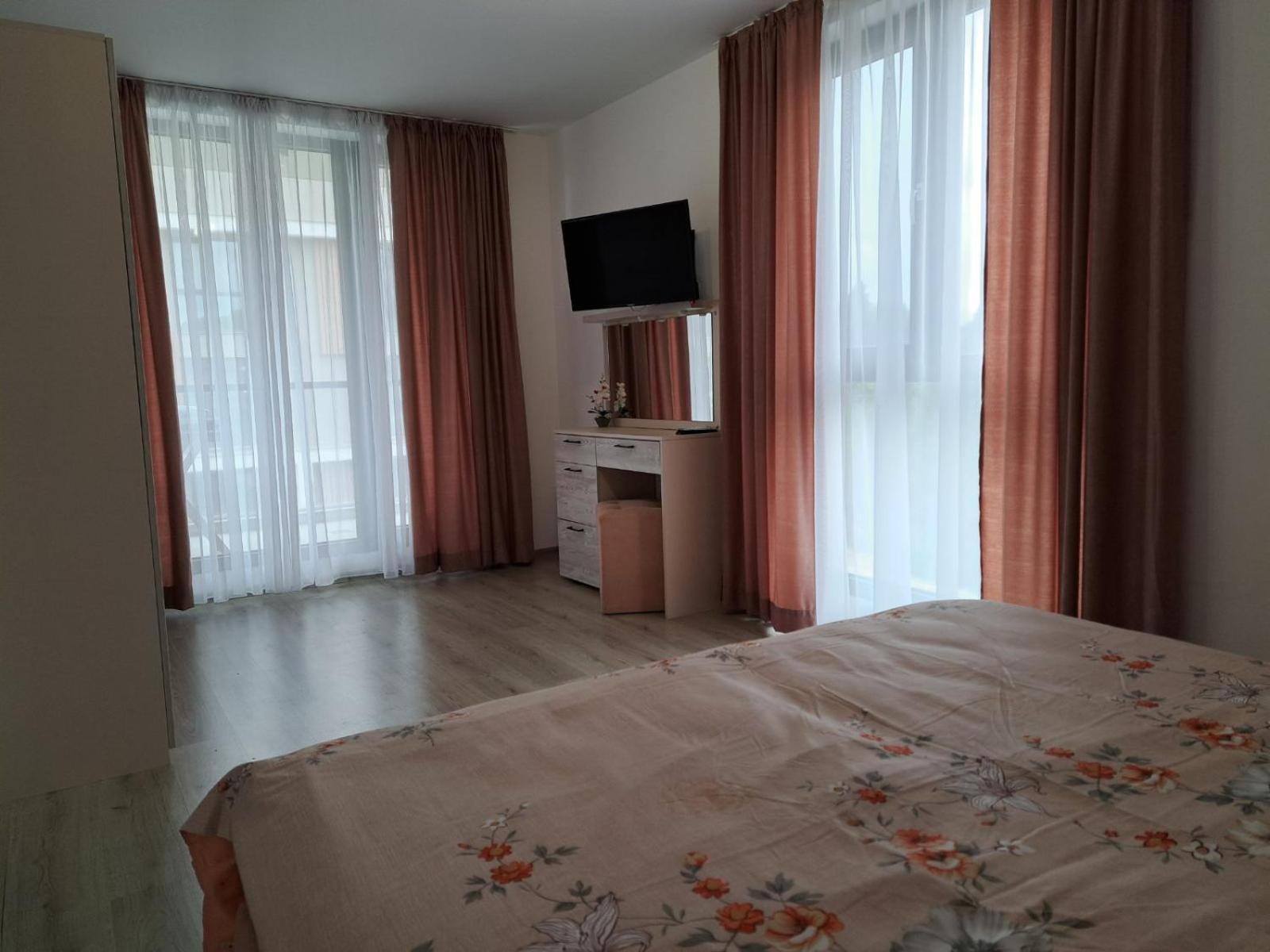 Апаратамент Deluxe1 Apartment Св. Св. Константин и Елена Екстериор снимка