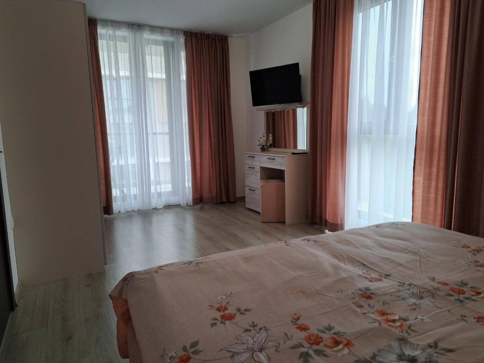 Апаратамент Deluxe1 Apartment Св. Св. Константин и Елена Екстериор снимка